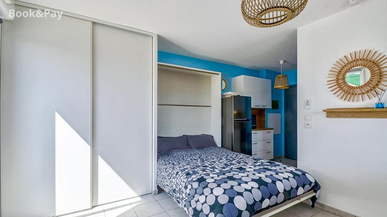 Les Alouettes Studio Avec Terrasse, Garage Et Piscine La Ciotat Kültér fotó